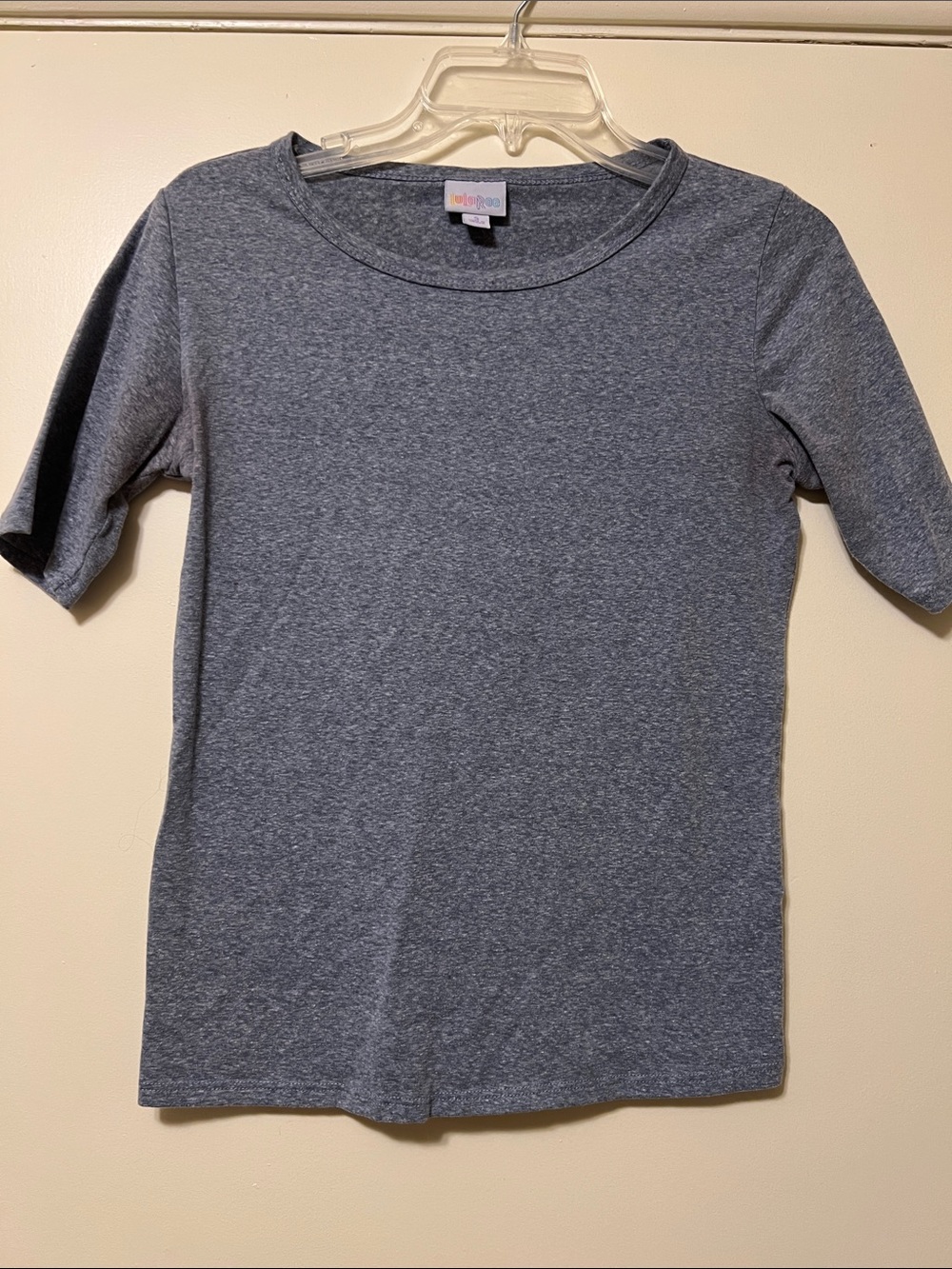 LuLaRoe Heather Gray Short Sleeve Crew Tee